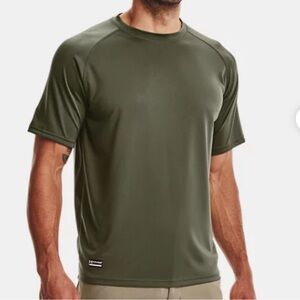New Under Armour Men’s Loose Fit Tshirt - 3XL